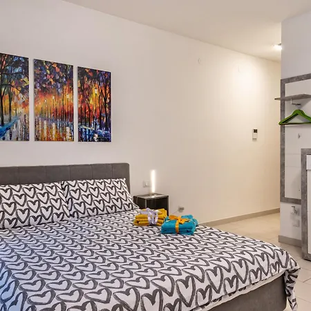 The Smart Flat Apartment Bolzano Exterior photo