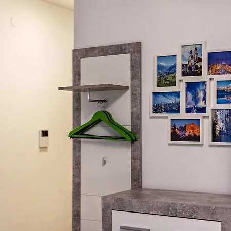 The Smart Flat Apartment Bolzano Exterior photo