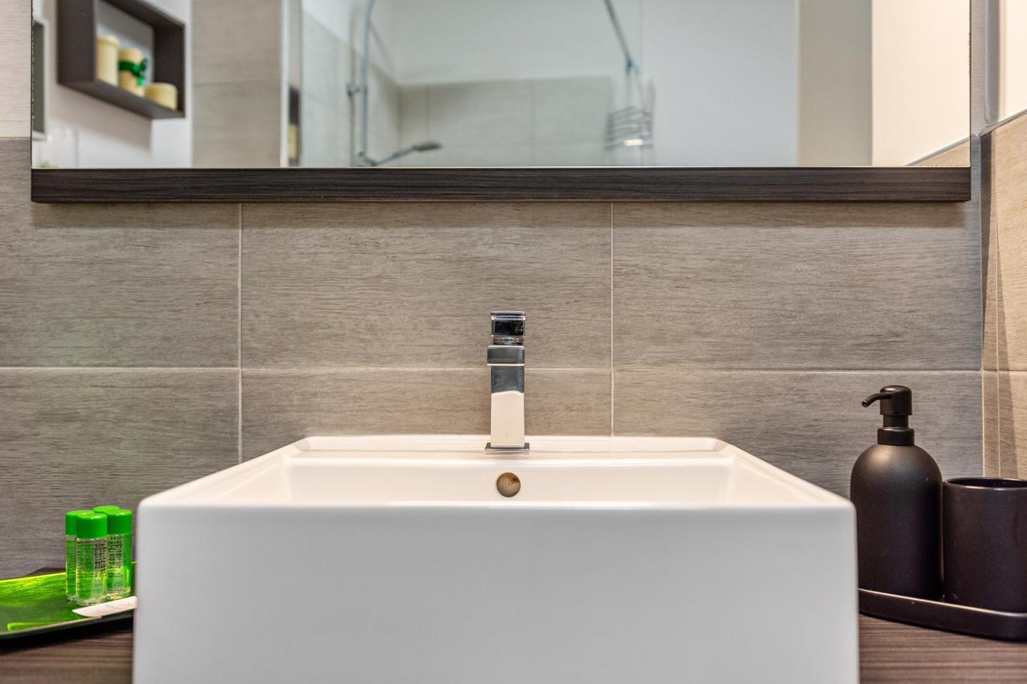 The Smart Flat Apartment *